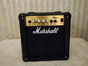 Marshall MG10 CD Guitar Amp